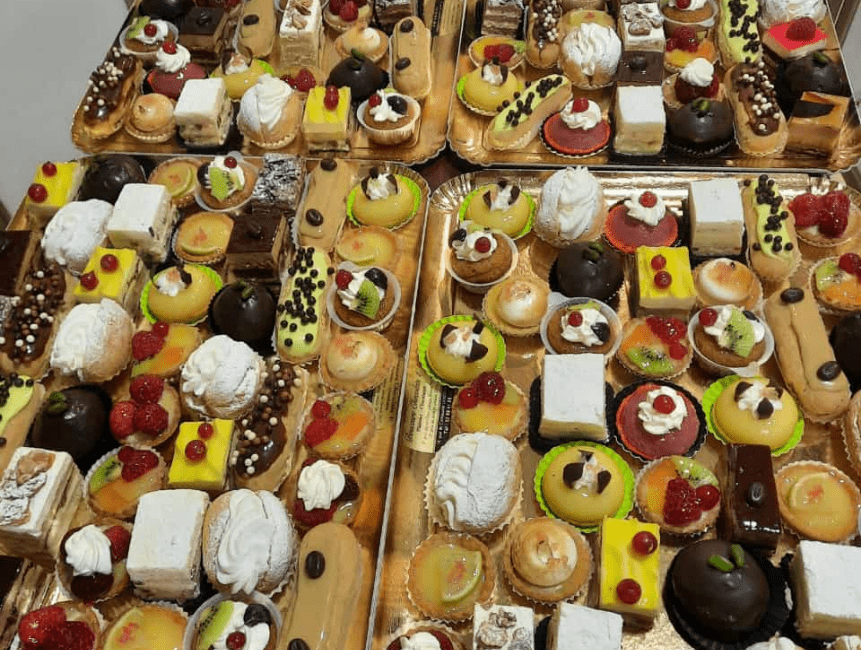 Douceurs Chocolats T Patisserie Chocolaterie A Landerneau RECEPTION Min